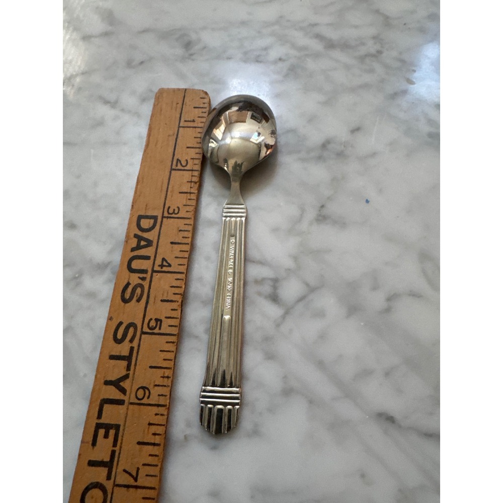 Wallace Silver Chardonnay Stainless Teaspoon Ribbed Glossy 18/10 Flatware 6.25" - Picture 4 of 6
